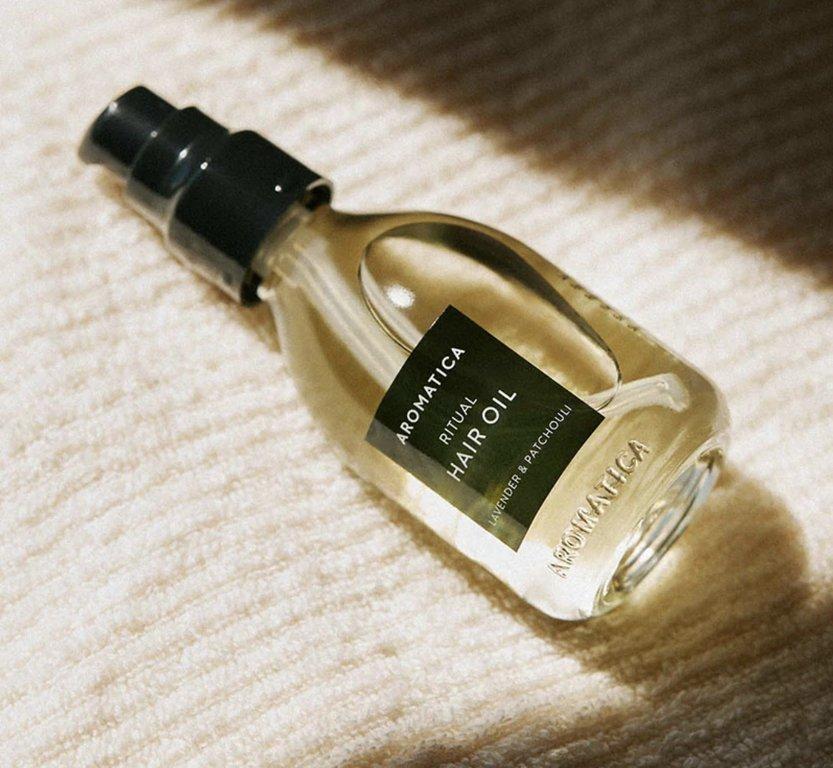 aro ritual hair oil Image 4.jpeg