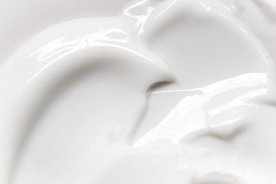 urea body cream Image 4.jpeg