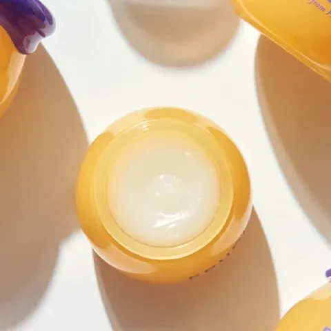 frudia-blueberry-hydrating-honey-lip-balm-m3-480x480fill.webp