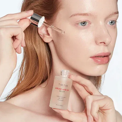 07_TIRTIR_Azelaic_Acid_12_Serum_30ml_Zinc_PCA_Panthenol_Ceramide_NP_LOVU_Moldova_lovu_beauty_code_cosmetica_coreana_rutina_de_ingrijire.webp